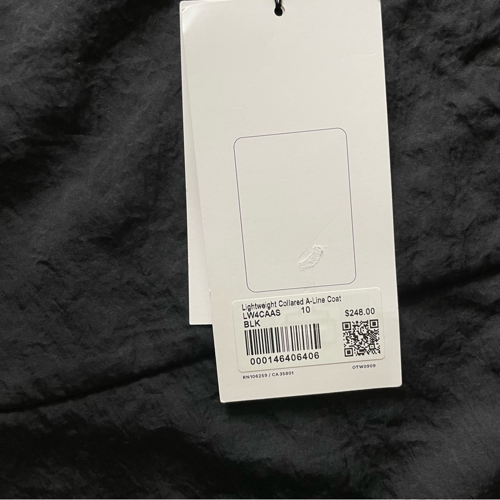 Lululemon Lightweight Collared A-Line Coat Jacket in Black - Picture 6 of 12